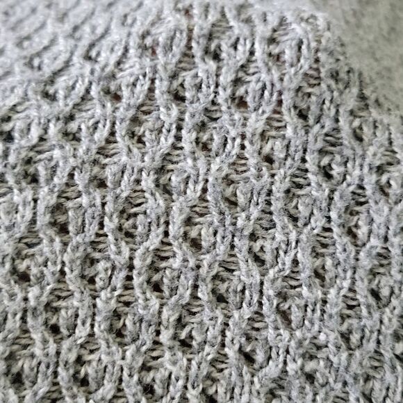 American Eagle Gray V Neck Long Sleeve Sweater Size XS - Picture 8 of 14